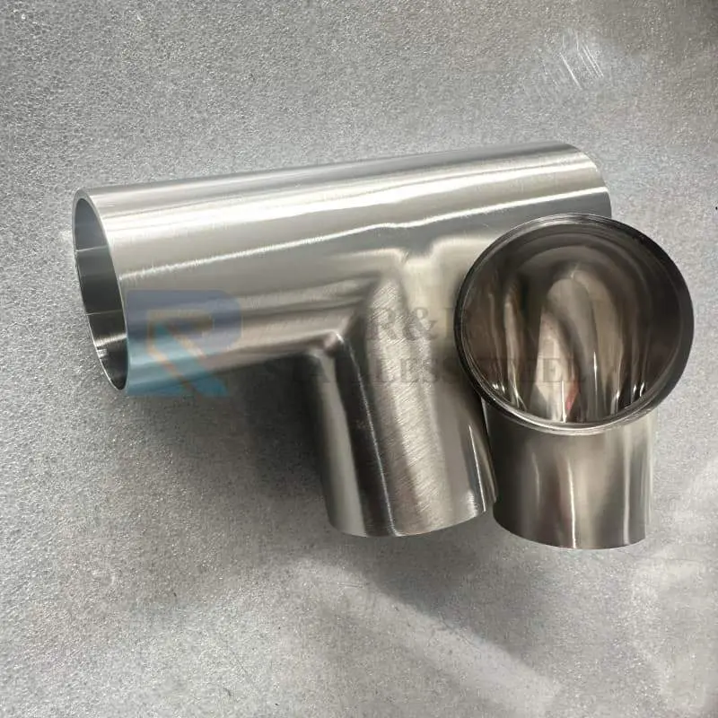 Sanitary welding equal diameter three-way